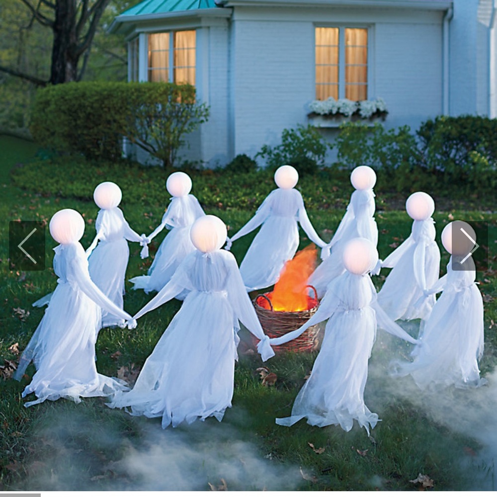 Frontgate Holding Hands Ghosts - Set of 3 - NWT - Picture 2 of 7